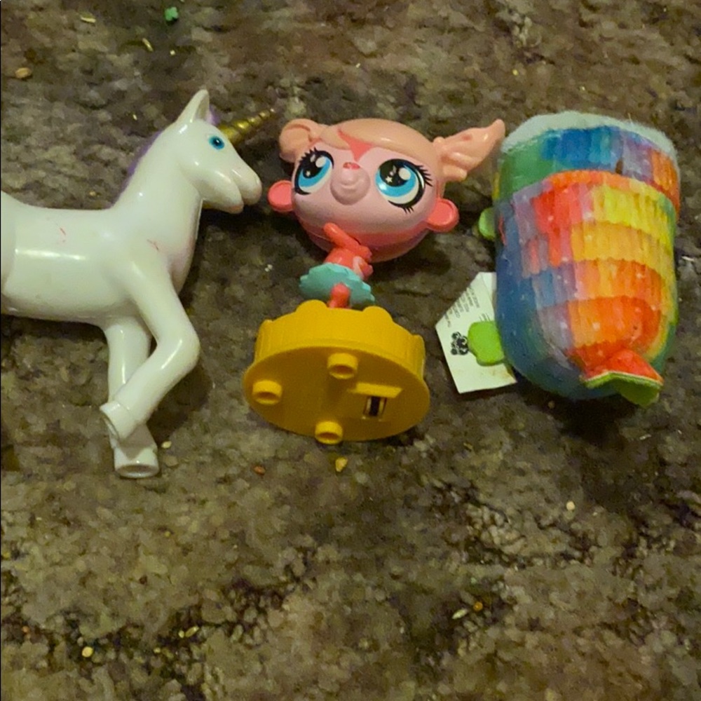 Full set of kid toys.